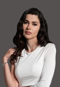 NESRİN CAVADZADE