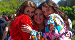 “Seversin”in setinden eğlenceli kareler…