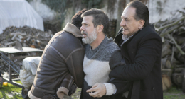 Ali deliye dönüyor!