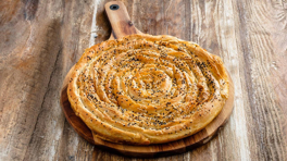 Arda'nın Mutfağı - Pırasalı Kol Böreği Tarifi - Pırasalı Kol Böreği Nasıl Yapılır?