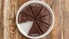 Arda'nın Mutfağı - Tahinli Çikolatalı Islak Kek Tarifi - Tahinli Çikolatalı Islak Kek Nasıl Yapılır?