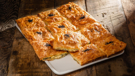 Arda'nın Ramazan Mutfağı - Peynirli Tepsi Böreği Tarifi - Peynirli Tepsi Böreği Nasıl Yapılır?