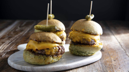 Arda'nın Mutfağı - Yeşil Cheeseburger Tarifi - Yeşil Cheeseburger Nasıl Yapılır?