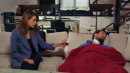 Elif'in gizli Kuzey refakati! 