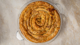 Arda'nın Ramazan Mutfağı - Pastırmalı Humuslu Börek Tarifi - Pastırmalı Humuslu Börek Nasıl Yapılır?