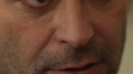 Kıskanıyor musun beni?