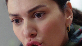 Yalan söylüyorsun!