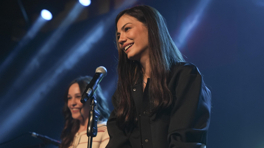 Demet'in "Aşiyan" Performansı!