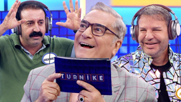 Kulaklık etabı gülme krizine soktu!