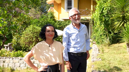 Gafur Uzuner'in masal gibi evi!