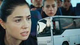 Emniyet aracına bomba yerleştirildi!