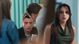 Kaya, gözlerini Zerrin'le açtı!