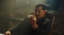 Eşref Rüya 22. Bölüm - Eşref Racon Sahneleri