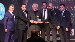 90'lar Futbol Smart, "Yılın Spor-Magazin Programı" oldu