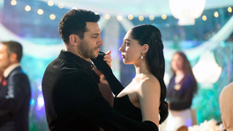 Güller ve Günahlar'da romantik dans!