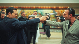 Eşref oteli geri aldı!