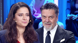 Görseldeki müzik aletinin adı nedir?