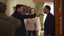 Dilber, Zahir'e tuzak kurdu!