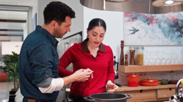 Zeynep ve Serhat mutfakta!