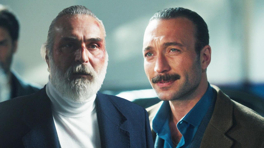 İhtiyar, yetimleri öldürmek istiyor!