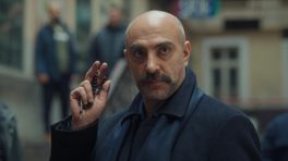 Ölü Yaşar'dan görkemli giriş!