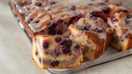 Limonlu, Yaban Mersinli Kek Nasıl Yapılır? - Limonlu, Yaban Mersinli Kek Tarifi