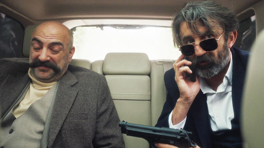 İhtiyar, Yaşar'ın peşinde!