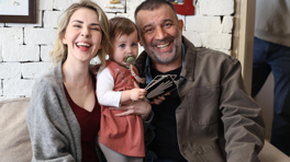 Aksiyonun ortasında bir gülüş!