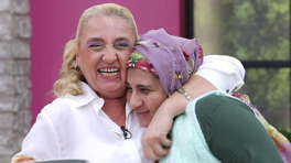 Ulviye Hanım bu sefer turnayı gözünden vurdu! - 12 Ekim Pazartesi 2026