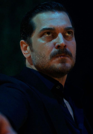 Eşref Rüya