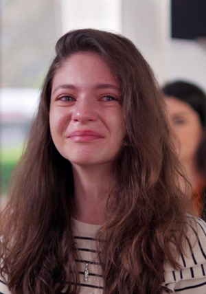 "Annem babamı aldatmış!"