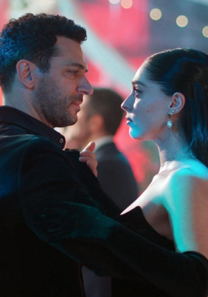 Güller ve Günahlar