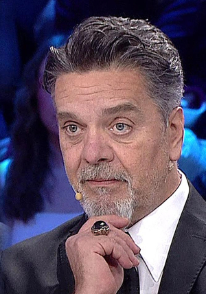 Beyaz'dan büyük jest!