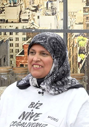 Kayınvalideden stüdyoda protesto!