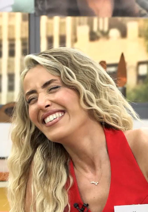 Hürü Hanım'ın sandalye ile imtihanı!