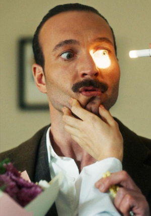 Kadir'e tımarhane sürprizi!