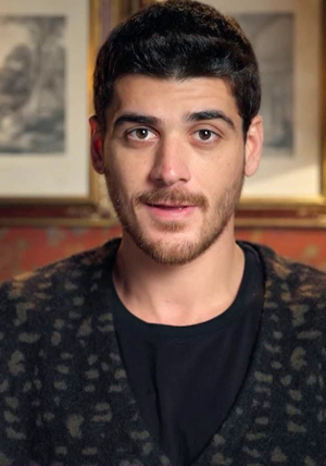 Poyraz'ın kalemi kırıldı...