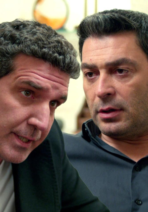 Cihan'ın kıskançlığı ve Erol'un pijaması