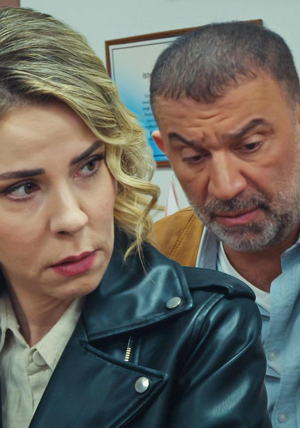 Selin, Mesut'u tercüme etti!