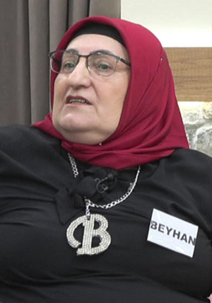 Cemile ve Beyhan Hanım'ın para kavgası!