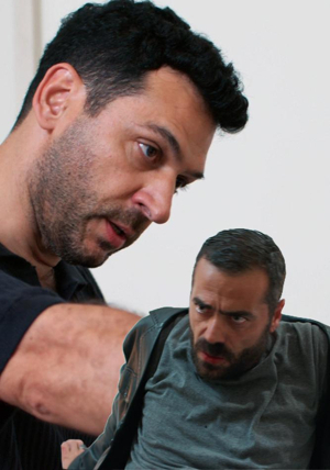 "Otelimde ne işin var?"