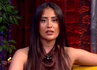 "90'lar Futbol Smart" Hande Ünsal'ı ağırladı!