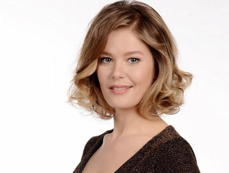 Burcu Biricik'ten Muhteşem Dönüş!