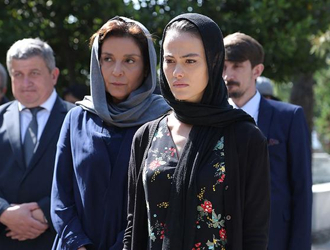 Tutsak 3. Bölüm'de Elif'in geçmişi onu zora sokuyor! Tutsak 4. Bölüm Fragmanı yayınlandı mı?