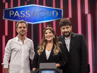 Password 5. Bölüm Özeti - Erkan Kolçak Köstendil