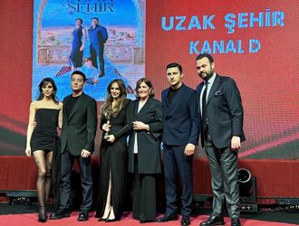 Uzak Şehir'e ödül yağmuru!