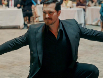 Zeybek denince Eşref Tek!