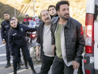 Suça sürüklenen çocuklar gerçeği Arka Sokaklar'da!