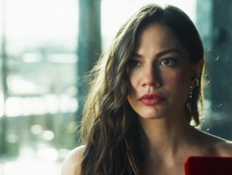 Eşref, Nisan'dan kuşkulanıyor!