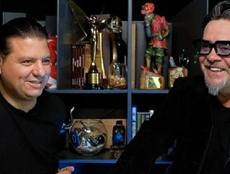 Ünlü isimlerden Beyaz'a mesaj var!